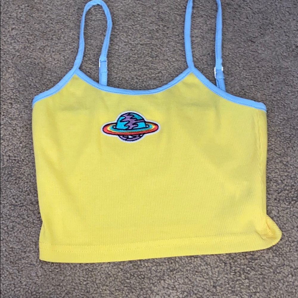 Crop top
